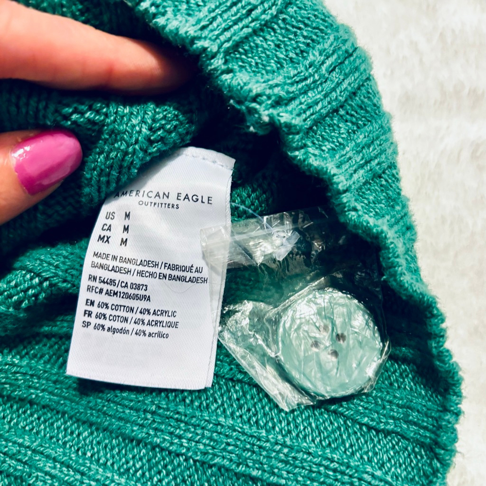 American Eagle Green Boxy Ribbed Button Up Cropped Cardigan Sweater M - Picture 10 of 10
